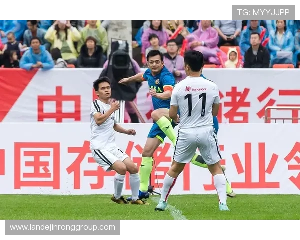 深圳足球队总决赛精彩点评团队协作展现无遗的胜利之道