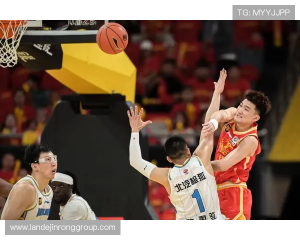 CBA精彩对决新疆队与山西队比赛录像回顾与精彩瞬间分析 CBA精彩对决新疆队与山西队比赛录像回顾与精彩瞬间分析