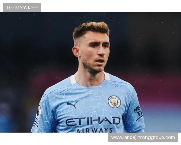 拉波尔特的传奇生涯与足球世界的深远影响探讨