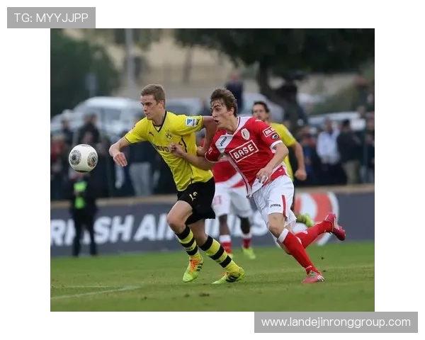 标准列日与波兹兰的较量分析及比赛展望