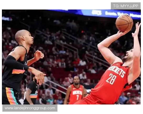 马刺与热火激战在即10月19日篮球盛宴即将开启 马刺与热火激战在即10月19日篮球盛宴即将开启