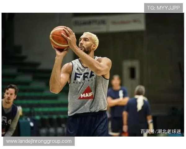 鲁迪戈贝尔：从法国篮球新星到NBA防守巨兽的成长之路
